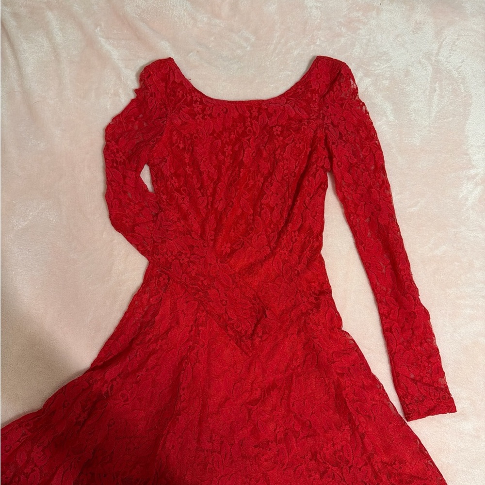 H&M Vibrant Red Long Sleeve Lace Dress